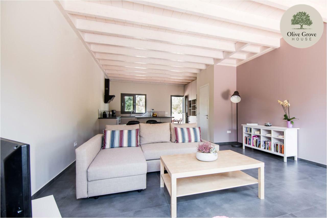 Вилла Olive Grove House Аргостолион Экстерьер фото