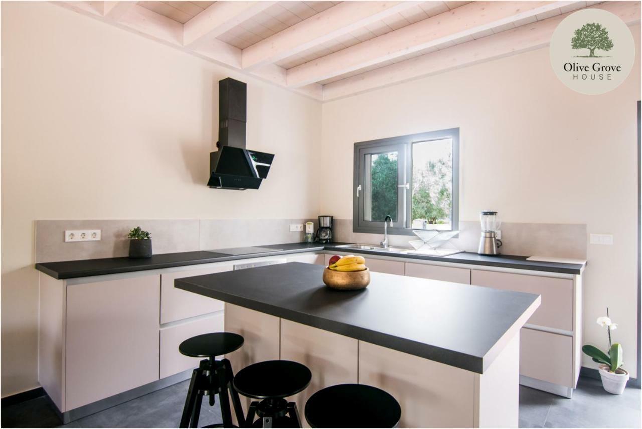 Вилла Olive Grove House Аргостолион Экстерьер фото